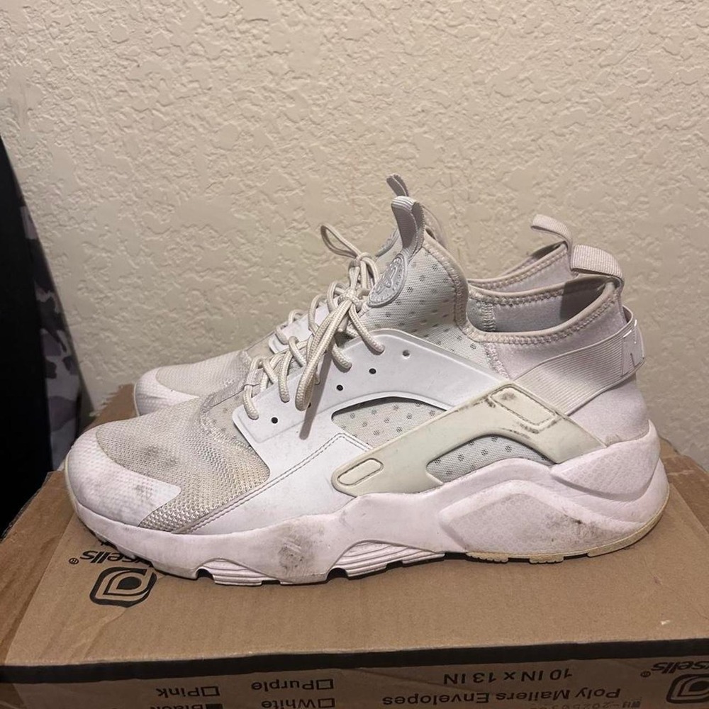 Nike Air Huarache Run Ultra Triple White Sneakers Shoes Trainers Size 13 Gym